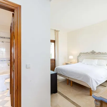 Caramel - Excellent Location In Golden Mile Villa *